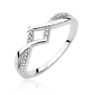 Silver (925) ring with...